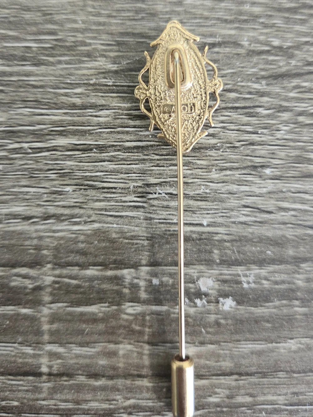 Vintage 1978 Avon Cameo Stickpin Stick Hat Pin Tiny Faux Pearl Accents.